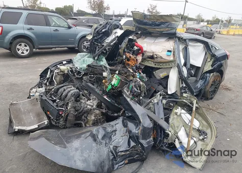 2018 Honda Civic Lx z USA, uszkodzony, nr VIN 2HGFC2F52JH534728